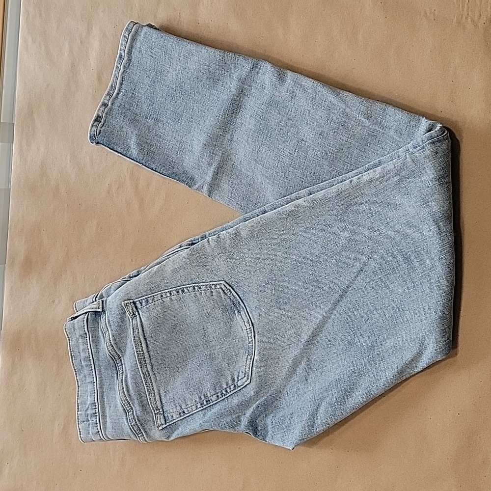 Old Navy, Mens Size 29x30 Slim Light Wash Jeans. 360 Stretch Exc. Used Condition